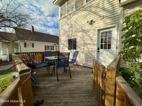 11 Crescent Avenue Amsterdam NY 12010