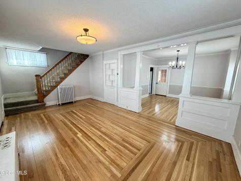 11 Crescent Avenue Amsterdam NY 12010