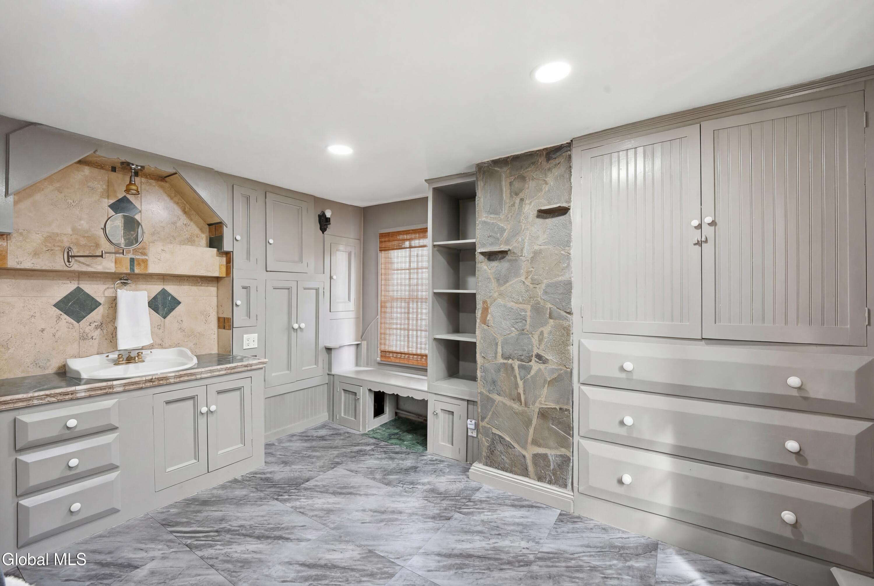 46 State Route 23 Claverack NY 12513
