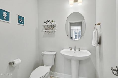 30 Greenbrier Way Halfmoon NY 12065
