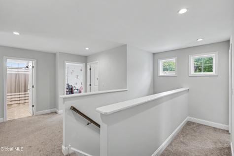 30 Greenbrier Way Halfmoon NY 12065