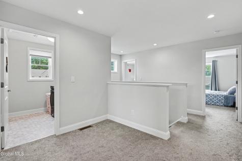 30 Greenbrier Way Halfmoon NY 12065