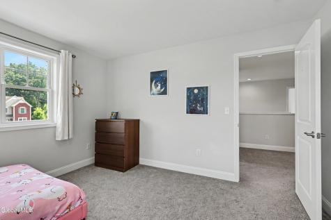 30 Greenbrier Way Halfmoon NY 12065