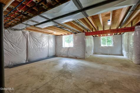 30 Greenbrier Way Halfmoon NY 12065