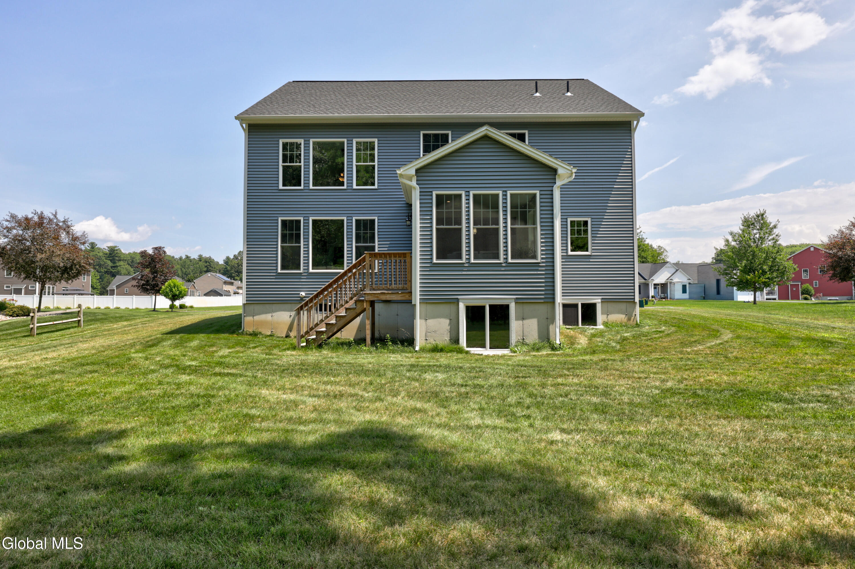 30 Greenbrier Way Halfmoon NY 12065