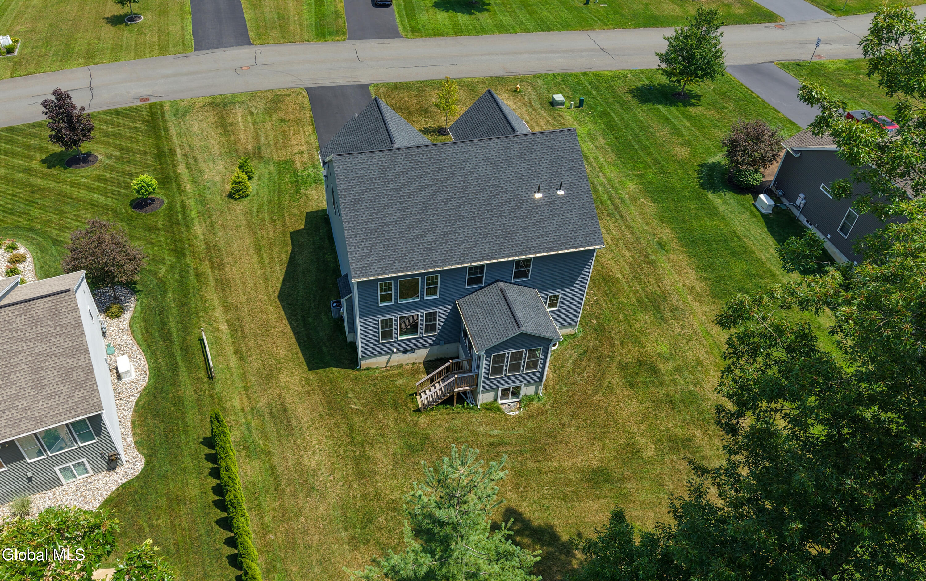 30 Greenbrier Way Halfmoon NY 12065