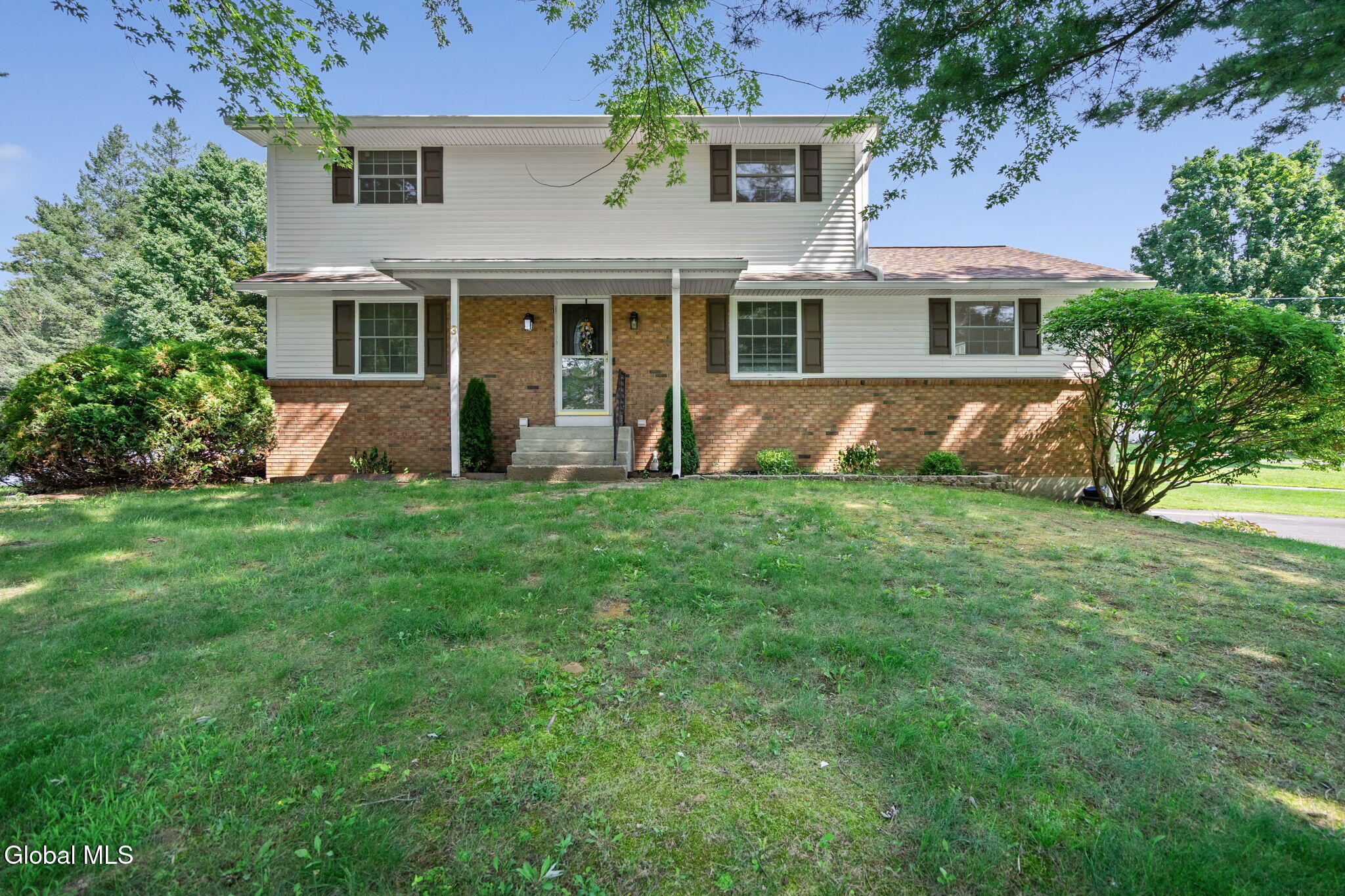 3 Cambridge Drive Clifton Park NY 12065