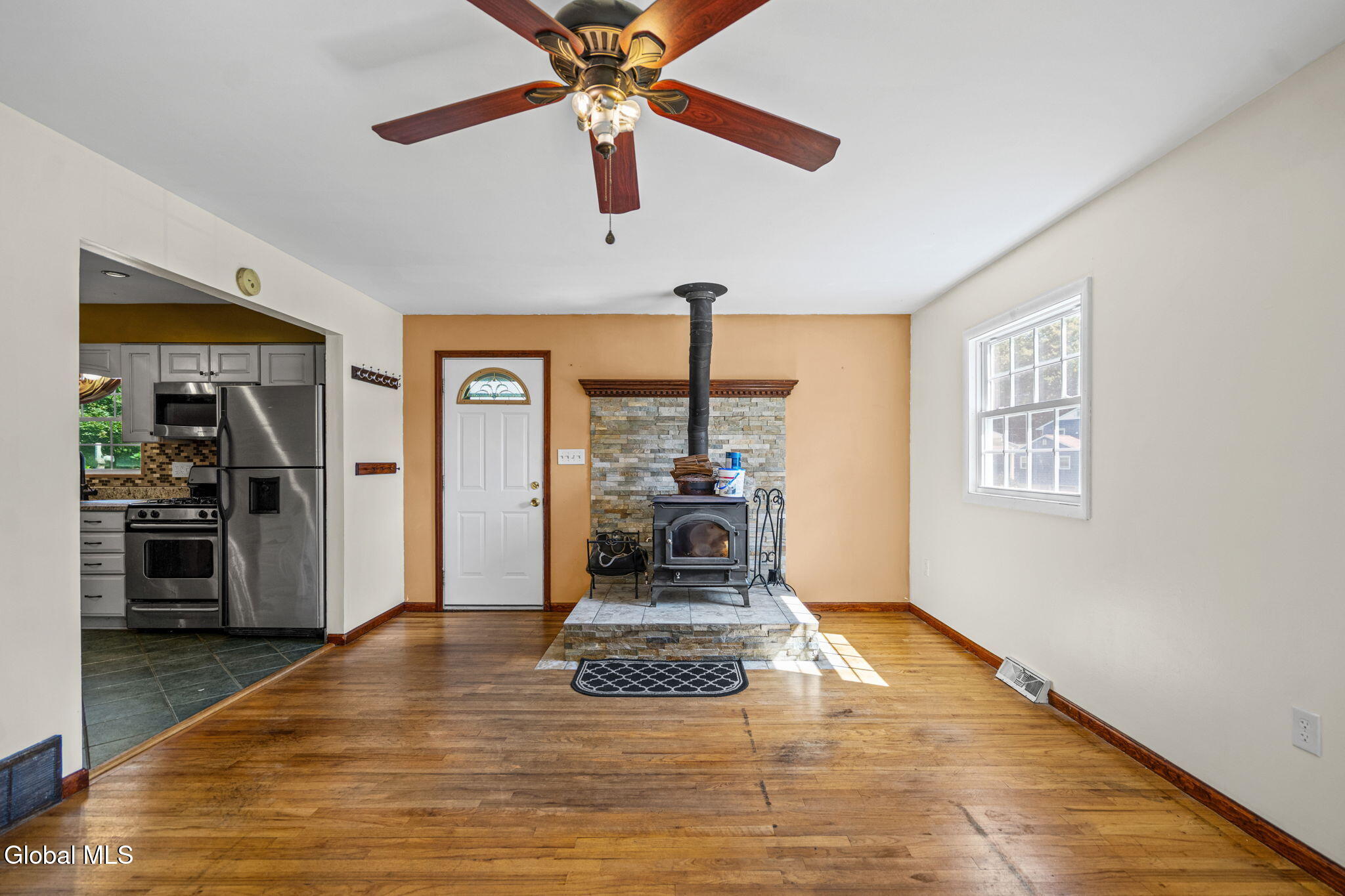 3 Cambridge Drive Clifton Park NY 12065