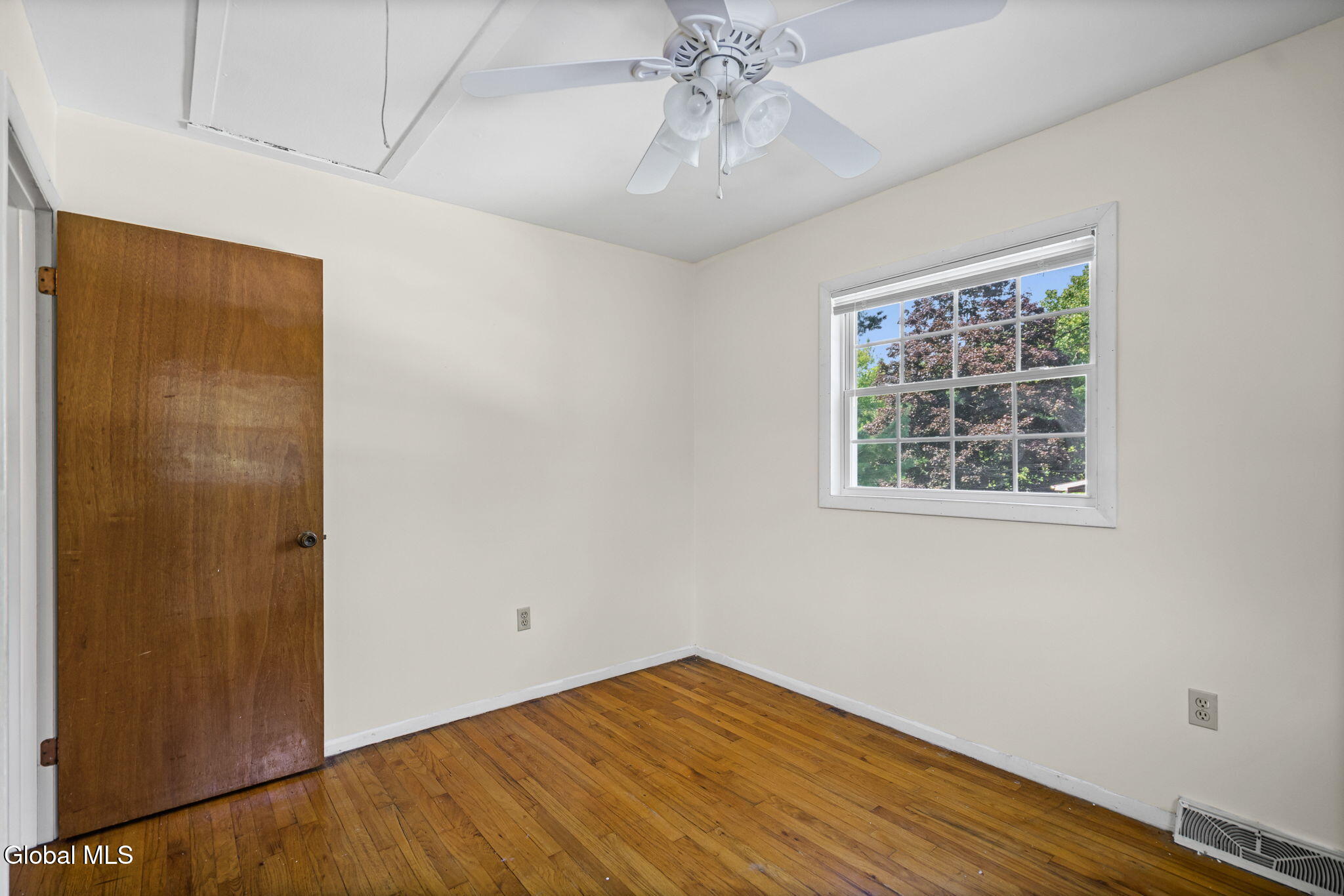 3 Cambridge Drive Clifton Park NY 12065