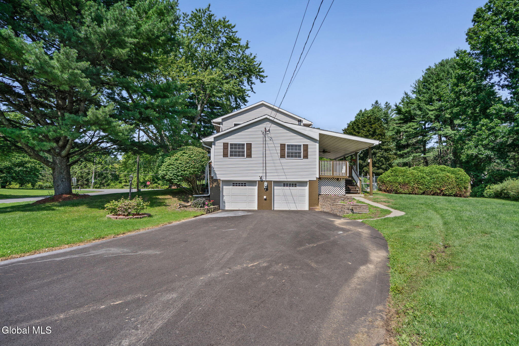 3 Cambridge Drive Clifton Park NY 12065