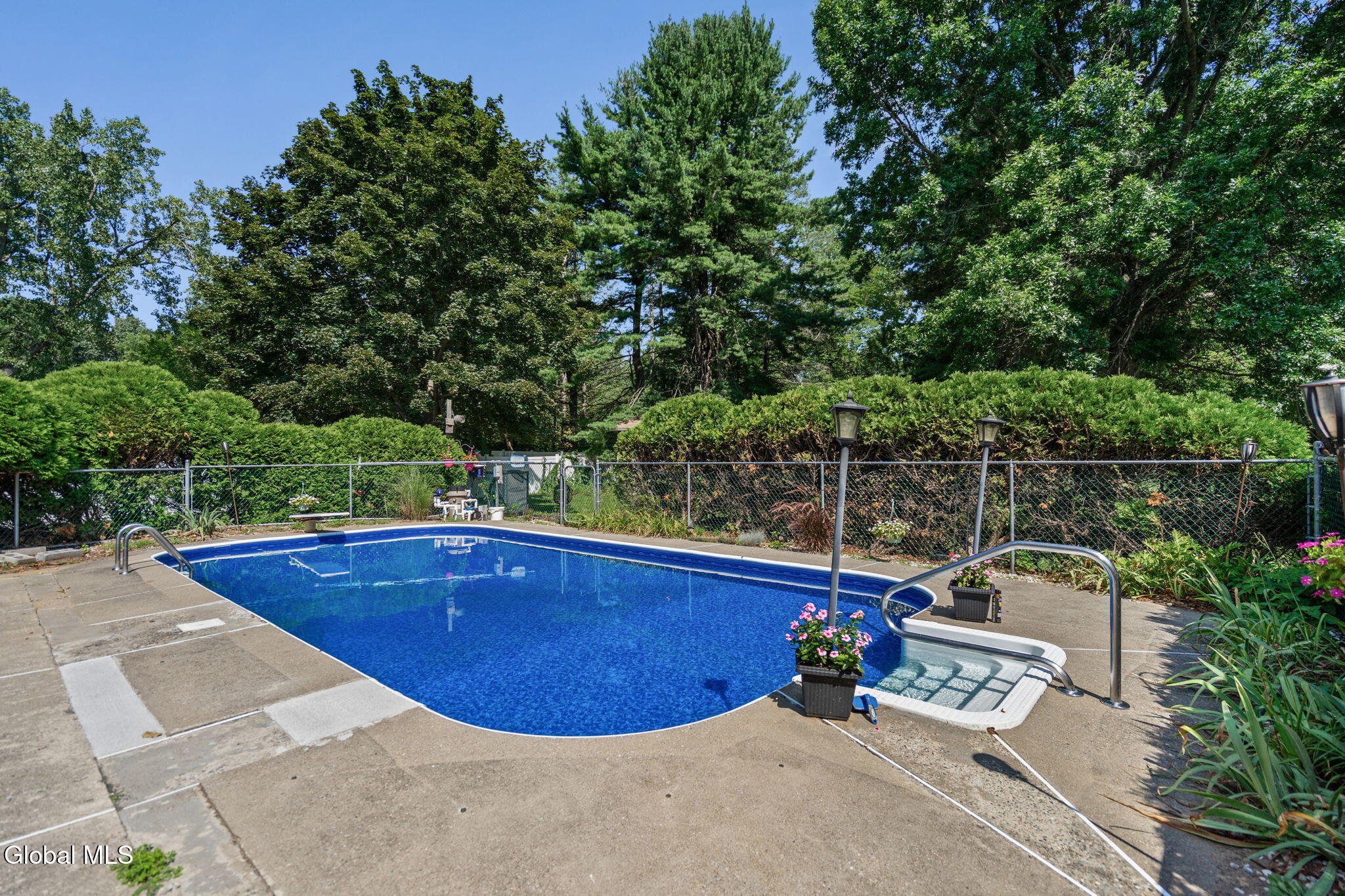 3 Cambridge Drive Clifton Park NY 12065