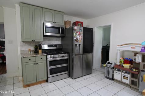57 Mann Avenue Troy NY 12180