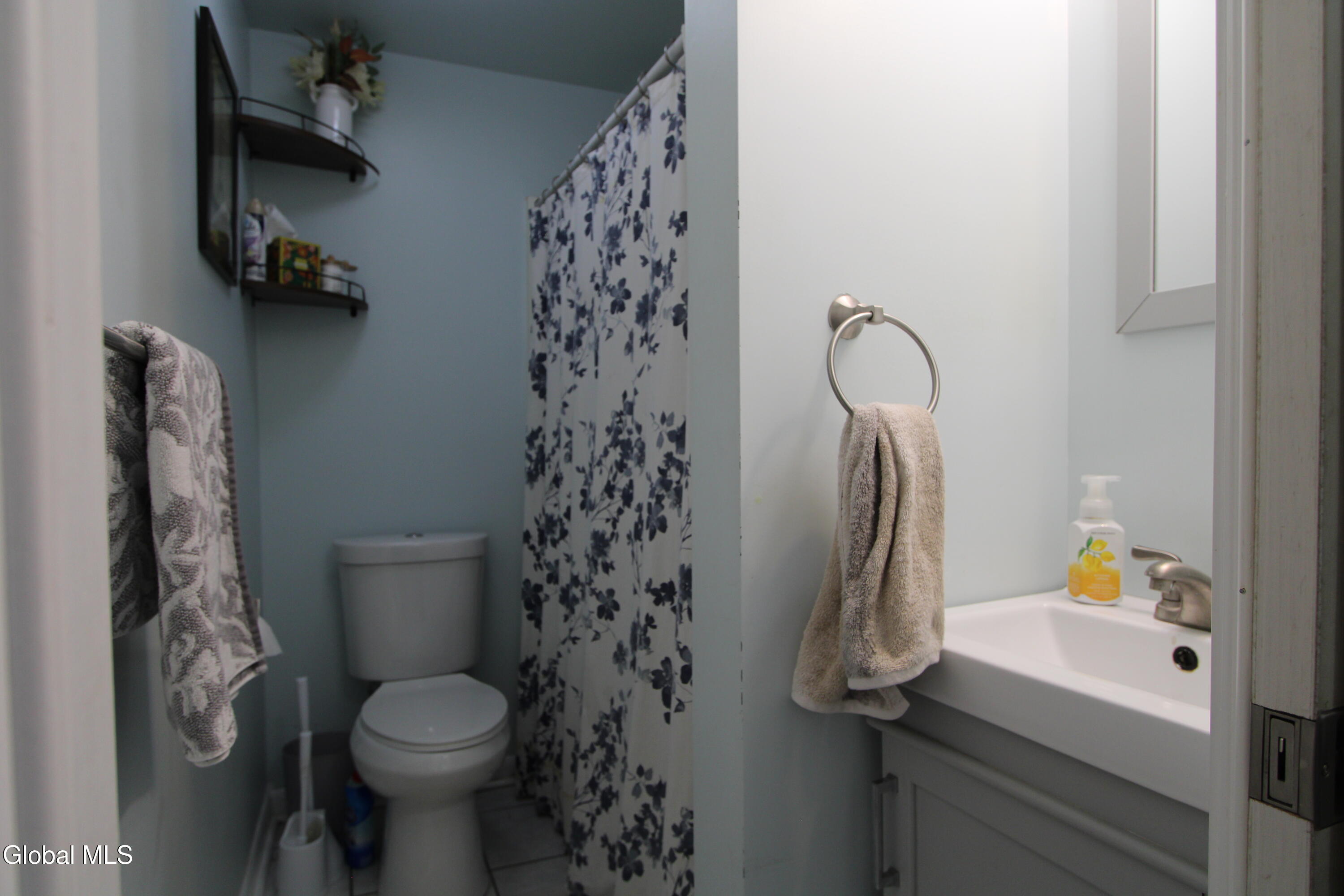 57 Mann Avenue Troy NY 12180