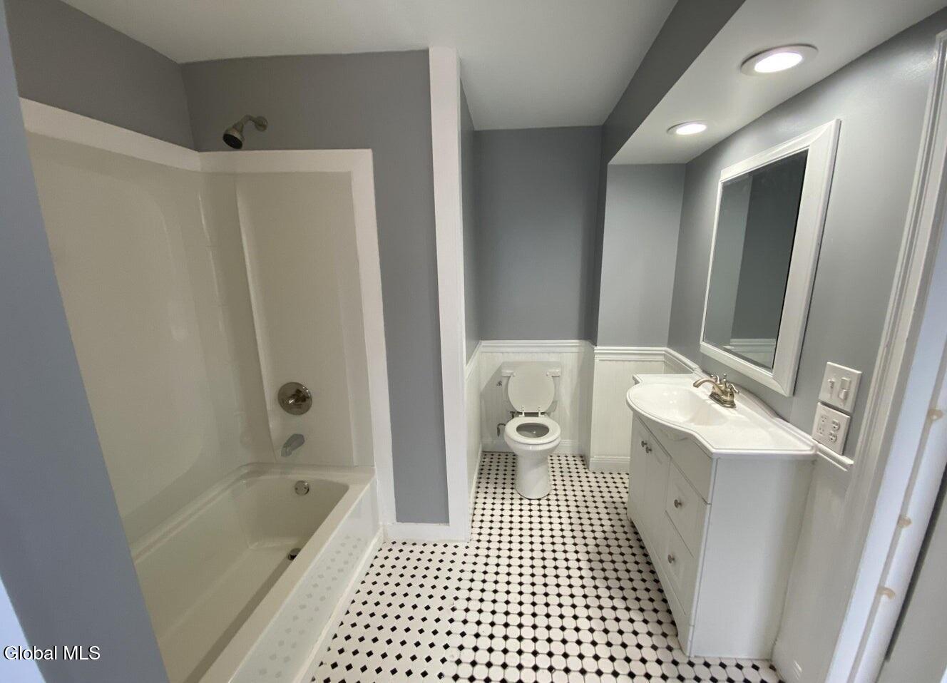 57 Mann Avenue Troy NY 12180