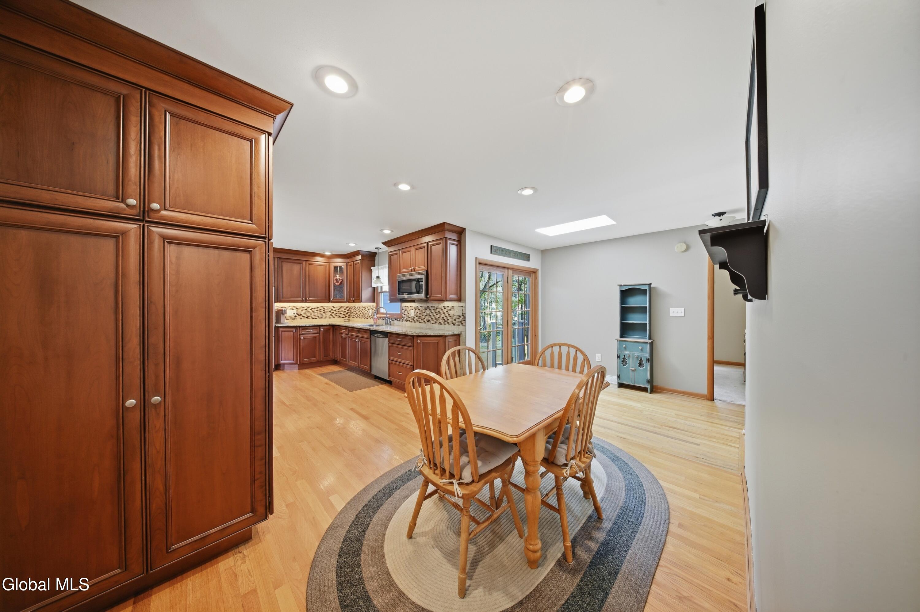 15 Homestead Drive Latham NY 12110