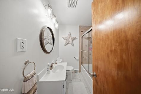 15 Homestead Drive Latham NY 12110
