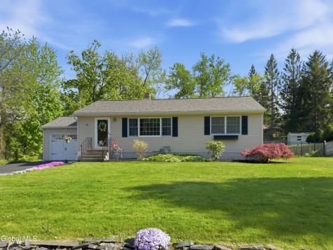 15 Homestead Drive Latham NY 12110