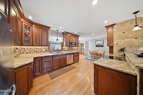 15 Homestead Drive Latham NY 12110