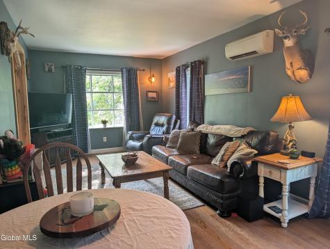 874 Benedict Avenue Niskayuna NY 12309
