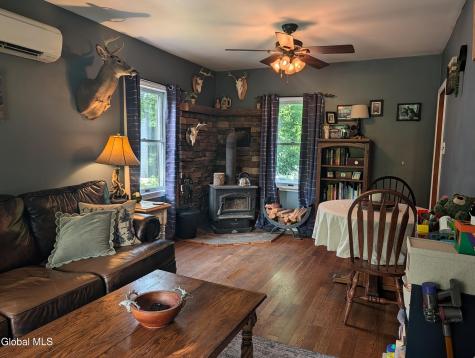 874 Benedict Avenue Niskayuna NY 12309