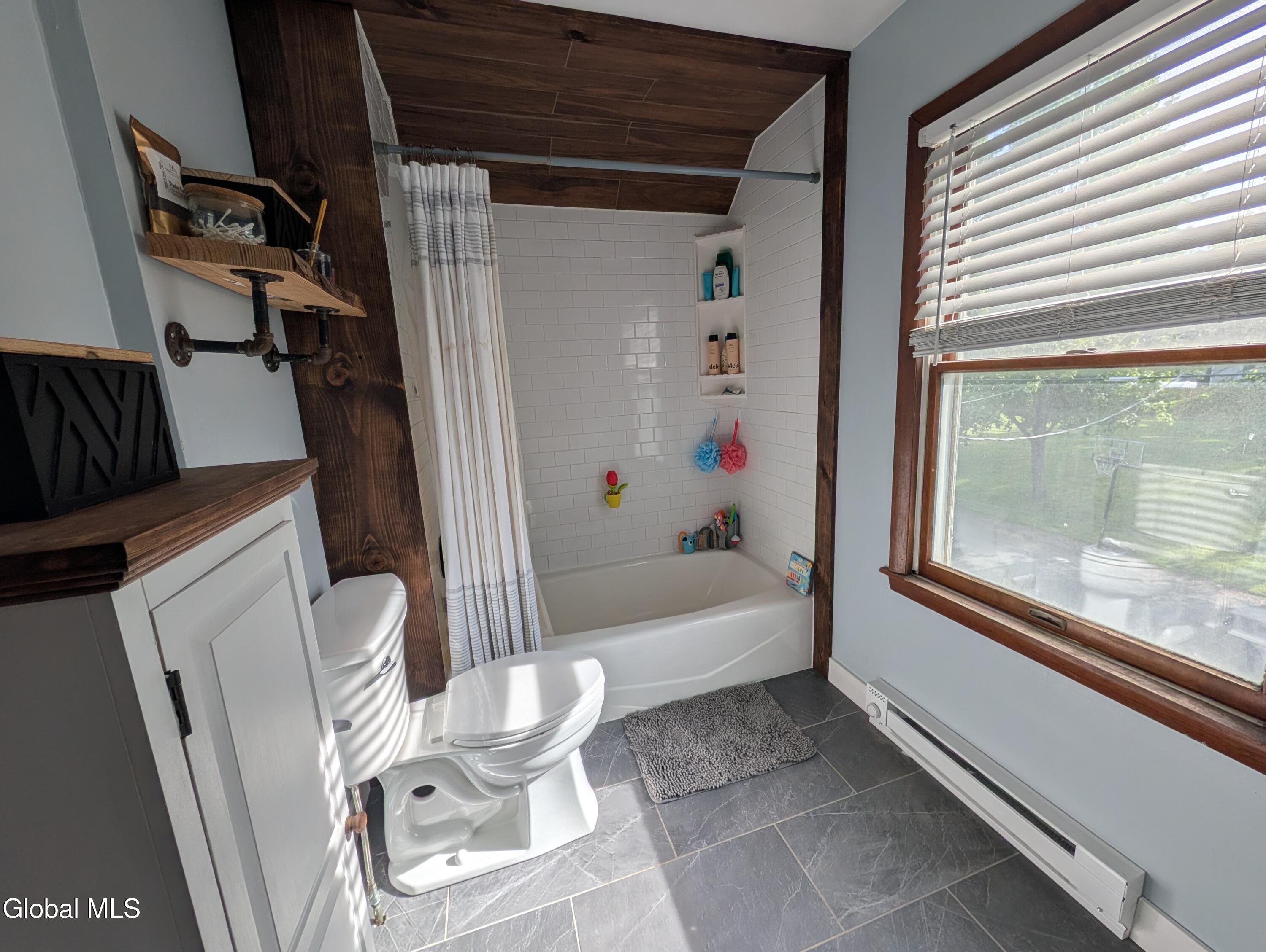 874 Benedict Avenue Niskayuna NY 12309