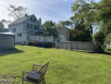 874 Benedict Avenue Niskayuna NY 12309