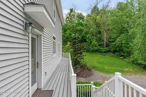 736 Ny-9p Saratoga Springs NY 12866