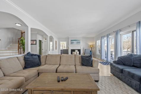 736 Ny-9p Saratoga Springs NY 12866