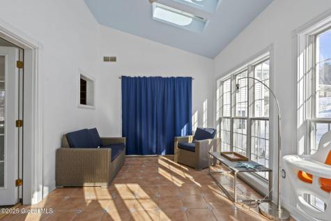 736 Ny-9p Saratoga Springs NY 12866