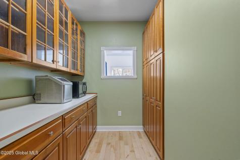 736 Ny-9p Saratoga Springs NY 12866