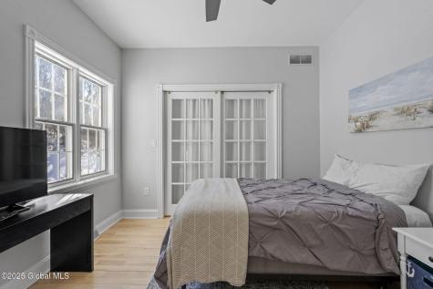 736 Ny-9p Saratoga Springs NY 12866