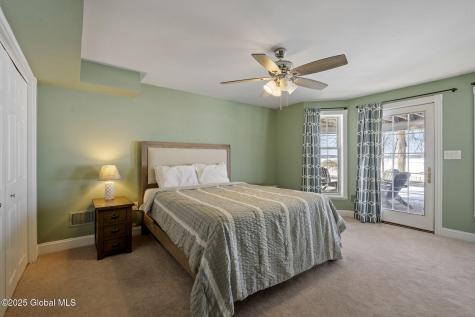 736 Ny-9p Saratoga Springs NY 12866