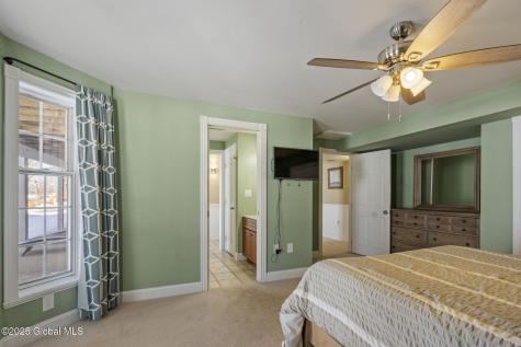 736 Ny-9p Saratoga Springs NY 12866