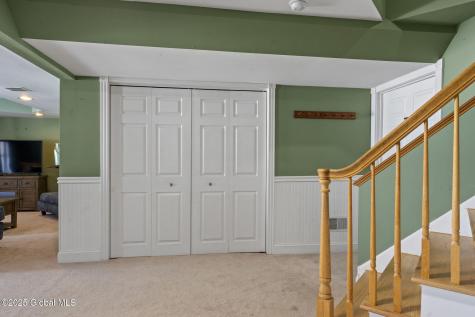 736 Ny-9p Saratoga Springs NY 12866