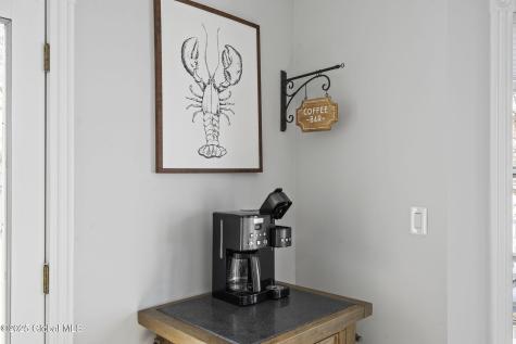 736 Ny-9p Saratoga Springs NY 12866