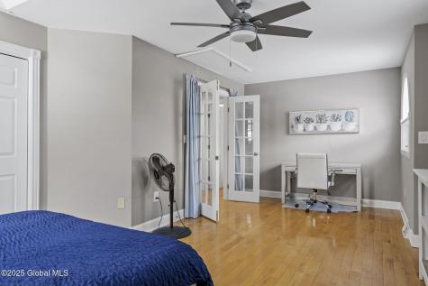 736 Ny-9p Saratoga Springs NY 12866