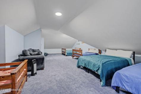 736 Ny-9p Saratoga Springs NY 12866