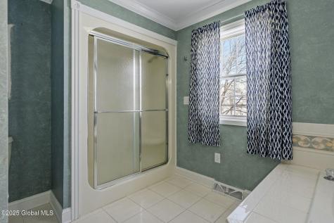 736 Ny-9p Saratoga Springs NY 12866