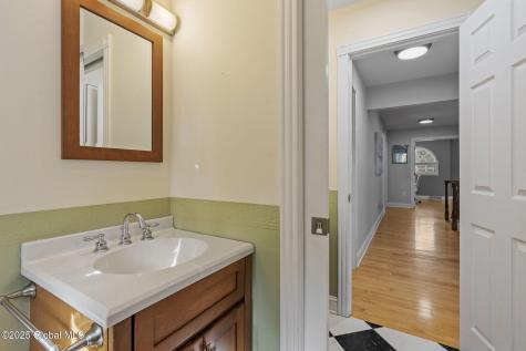 736 Ny-9p Saratoga Springs NY 12866