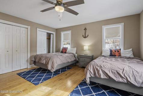 736 Ny-9p Saratoga Springs NY 12866