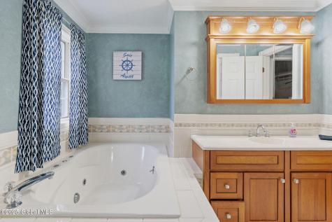 736 Ny-9p Saratoga Springs NY 12866