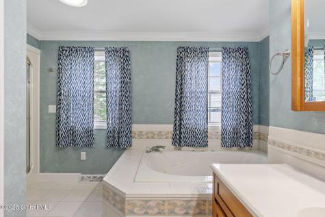 736 Ny-9p Saratoga Springs NY 12866