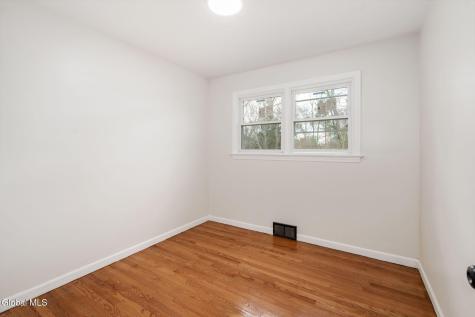 1030 Atateka Road Schenectady NY 12309