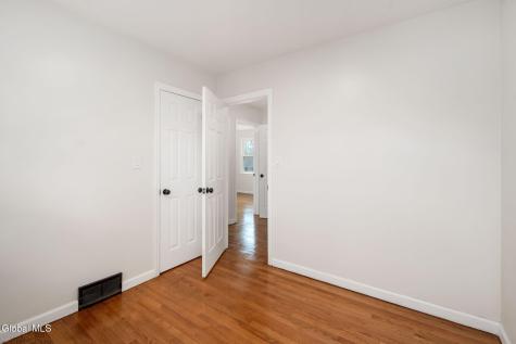 1030 Atateka Road Schenectady NY 12309