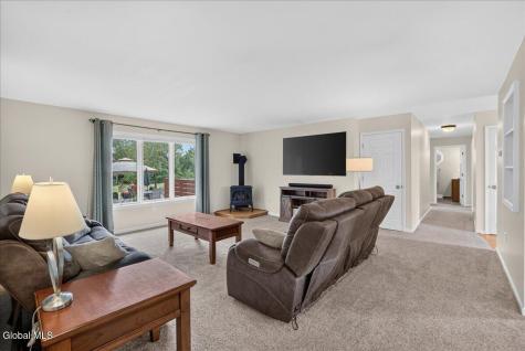 7 James Drive Waterford NY 12188