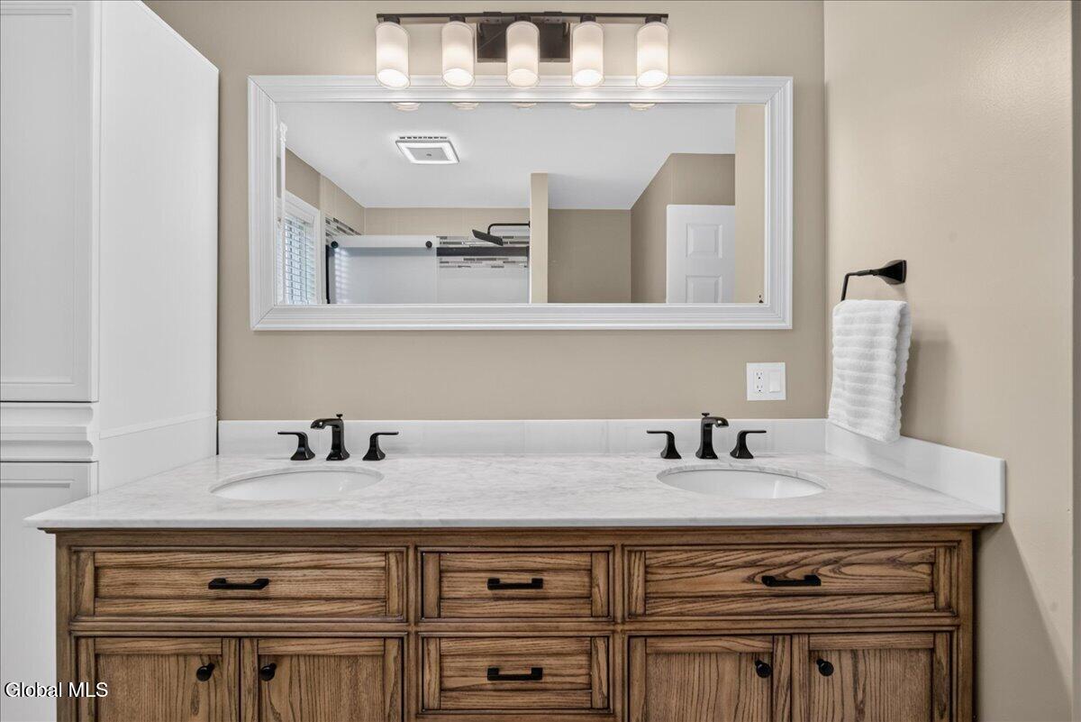 7 James Drive Waterford NY 12188