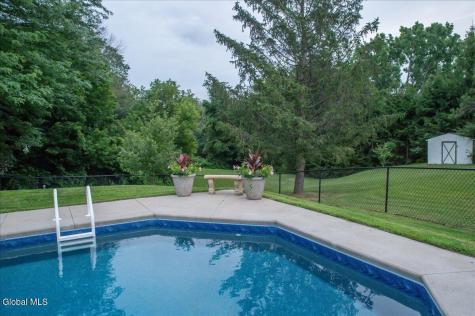 7 James Drive Waterford NY 12188