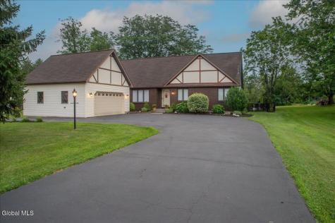 7 James Drive Waterford NY 12188