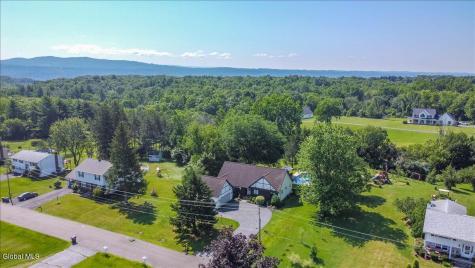 7 James Drive Waterford NY 12188