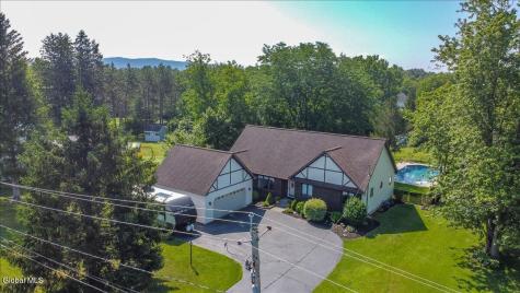 7 James Drive Waterford NY 12188